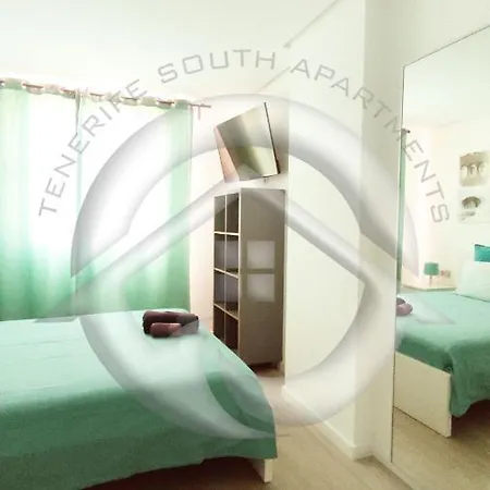 Paradise Ocean Апартаменти *