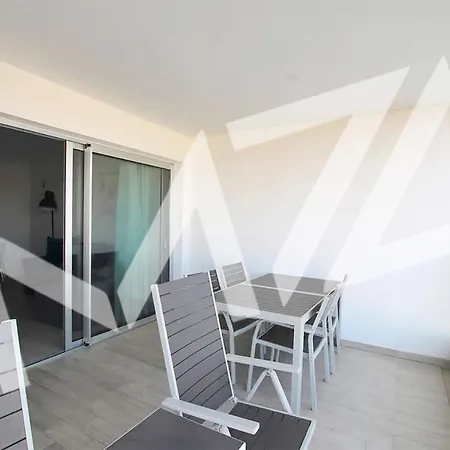 Апартаменти Paradise Ocean