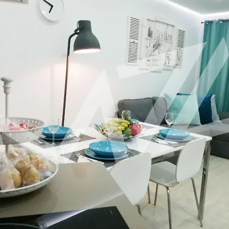 Paradise Ocean Апартаменти *