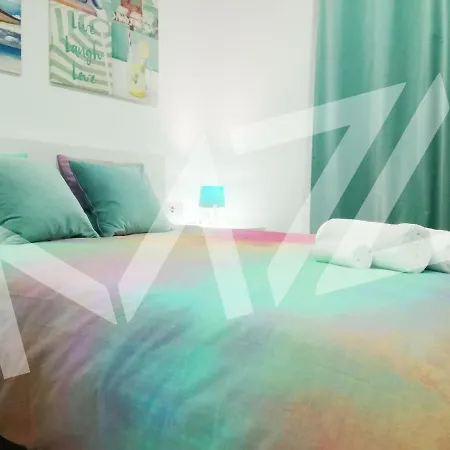 Апартаменти Paradise Ocean Адехе